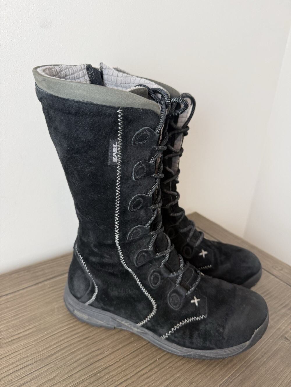 Teva Vero WP Winter Boots Black Suede Tall Zip Insulated Womens Size 6